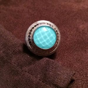 Anna Beck Gili silver cocktail ring.